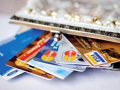 Аналитика популярности кредитных карт от разных банков