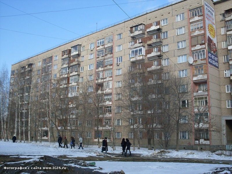 10 ижевск года. 10 Лет октября 43 Ижевск. Улица 10 лет октября (Ижевск). Ижевск, ул. 10 лет октября, 49. Удмуртская Республика, Ижевск, ул. 10 лет октября, 43.